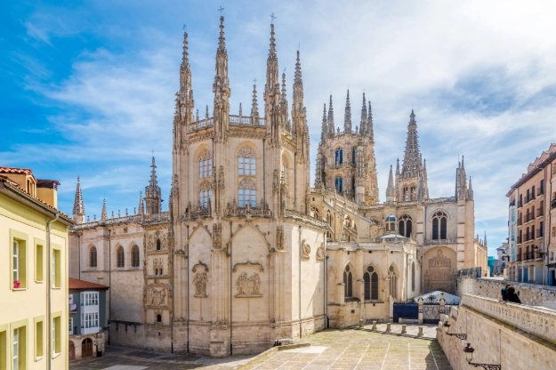 Spanien_Burgos_La Catedral_AdobeStock_279289704